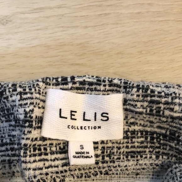 Womens fall/ winter skirt - Picture 2 of 4